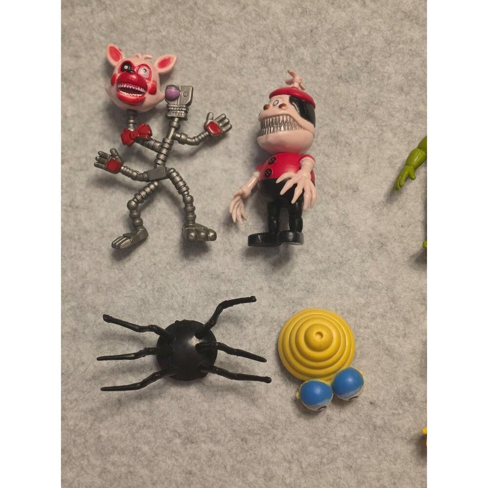 FNAF figures - Picture 3 of 3